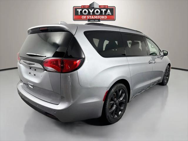 2020 Chrysler Pacifica Touring L Plus