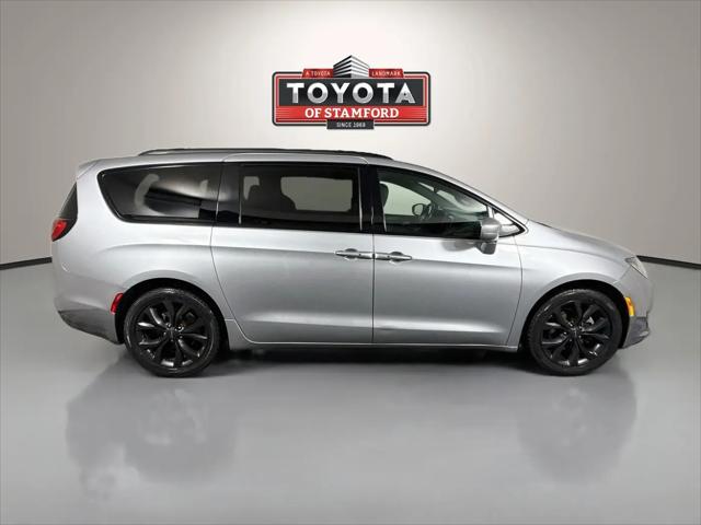 2020 Chrysler Pacifica Touring L Plus