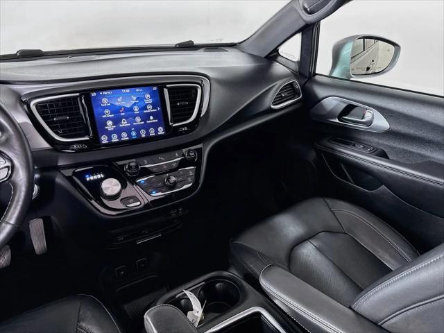 2020 Chrysler Pacifica Touring L Plus