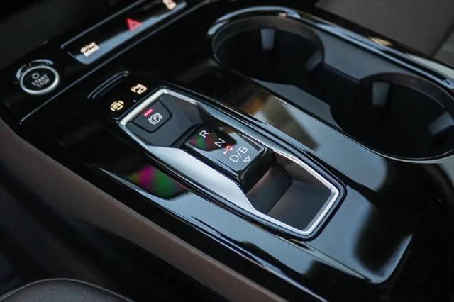 2027 Audi Q6 e-tron Premium quattro
