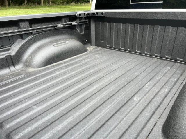 2025 Ram 1500 Laramie Crew Cab 4x4 57 Box