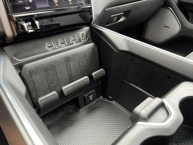2025 Ram 1500 Laramie Crew Cab 4x4 57 Box