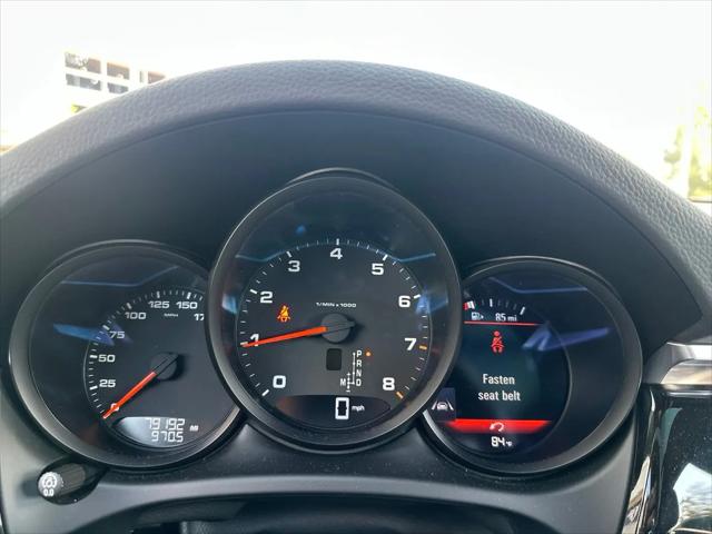 2020 Porsche Macan Macan