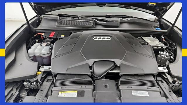 2023 Audi Q8 Premium Plus 55 TFSI quattro Tiptronic
