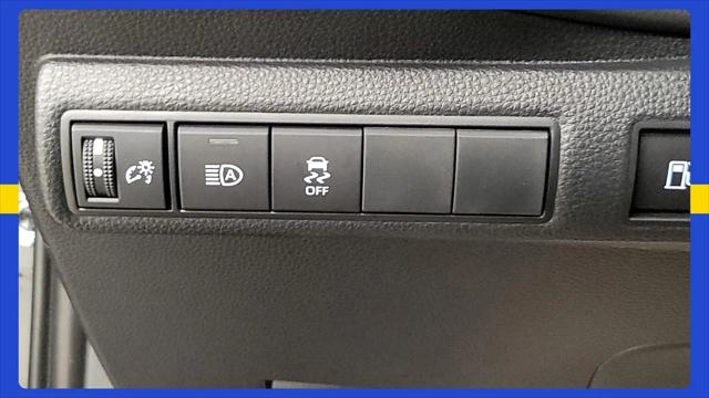 2025 Toyota Corolla Hybrid SE