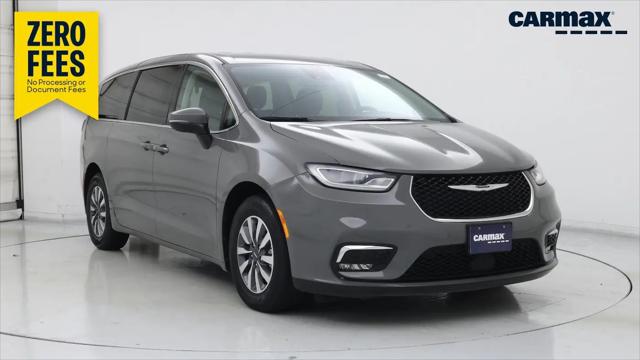 2023 Chrysler Pacifica Hybrid Touring L for sale in Clearwater, FL
