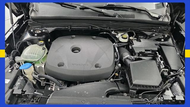 2021 Volvo XC40 T5 Momentum