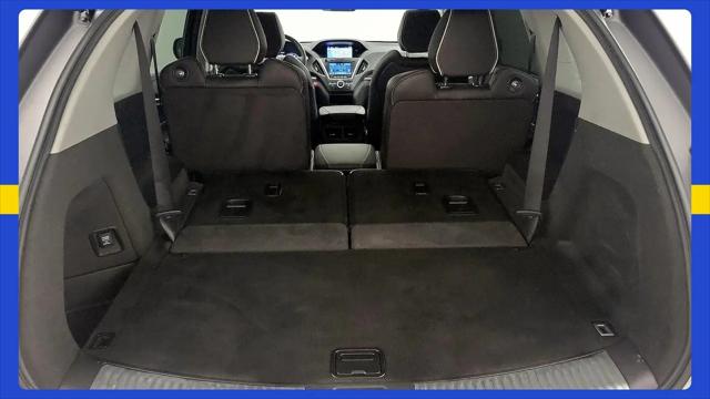 2017 Acura MDX w/Advance Package