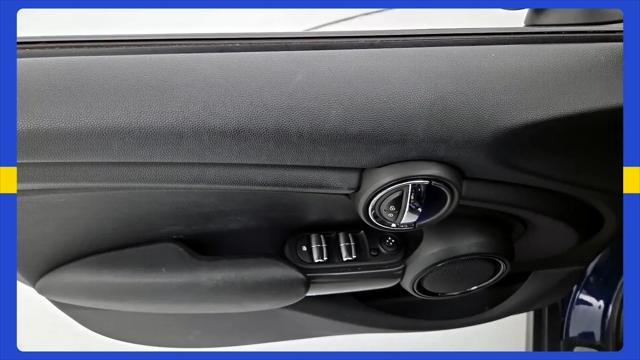 2015 MINI Hardtop Cooper