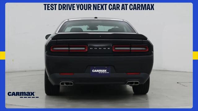 2017 Dodge Challenger SXT