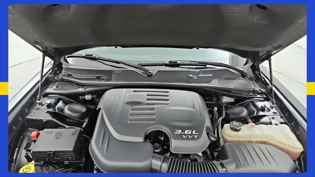 2017 Dodge Challenger SXT