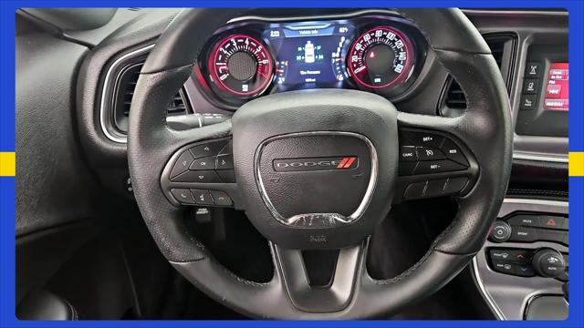 2017 Dodge Challenger SXT