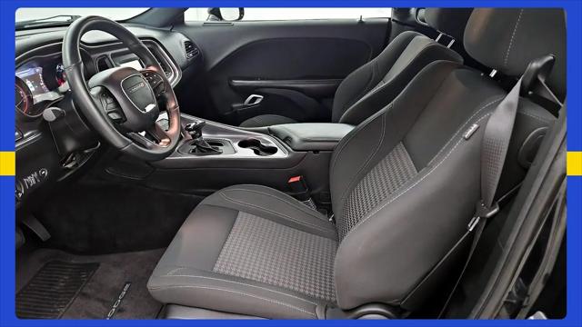 2017 Dodge Challenger SXT