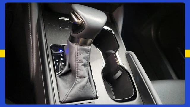 2024 Lexus ES 300h ES 300h