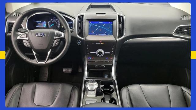 2020 Ford Edge Titanium
