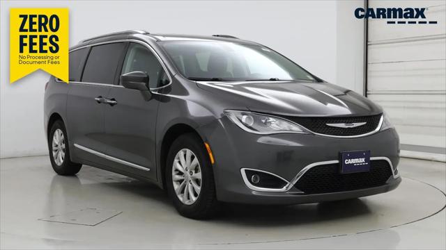 2019 Chrysler Pacifica Touring L for sale in Smithtown, NY