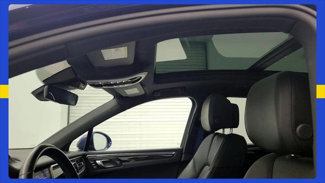 2023 Porsche Macan Macan