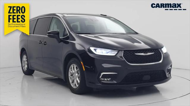 2023 Chrysler Pacifica Touring L for sale in Charlotte, NC