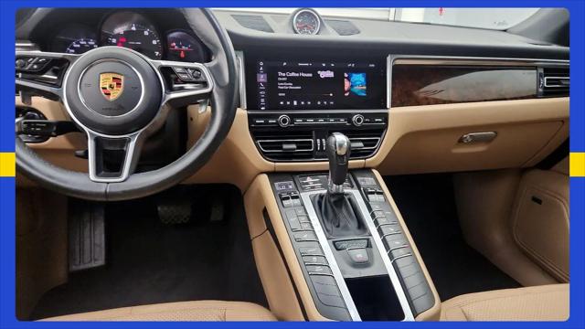 2021 Porsche Macan Macan