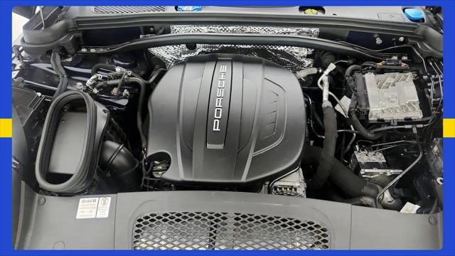 2021 Porsche Macan Macan