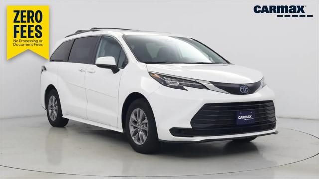 2024 Toyota Sienna LE for sale in Lynchburg, VA