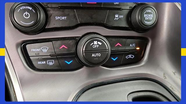 2020 Dodge Challenger SXT