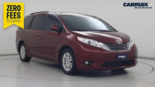 2017 Toyota Sienna XLE 8 Passenger for sale in Garland, TX