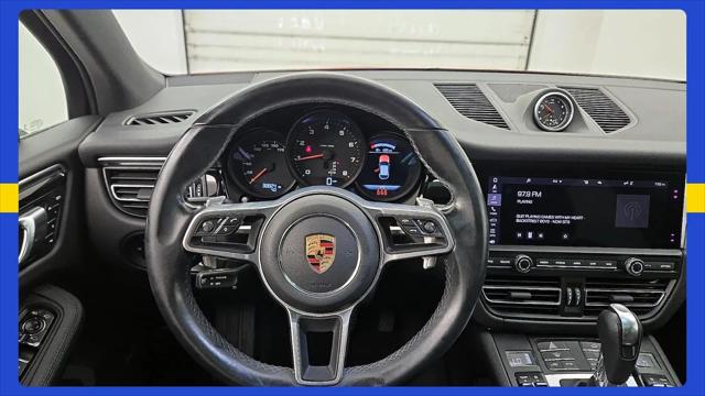 2021 Porsche Macan Macan