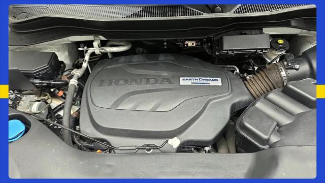 2020 Honda Pilot AWD Touring 8 Passenger