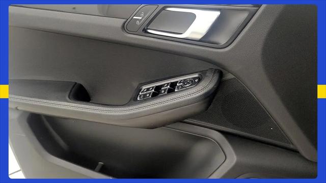 2023 Porsche Macan T