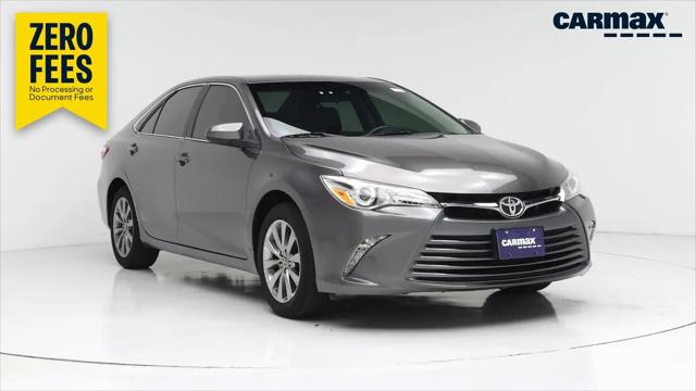 2015 Toyota Camry XLE for sale in Naperville, IL