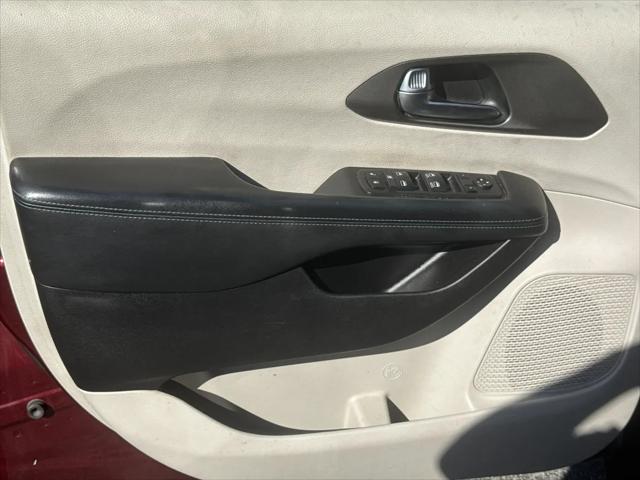 2021 Chrysler Pacifica Touring