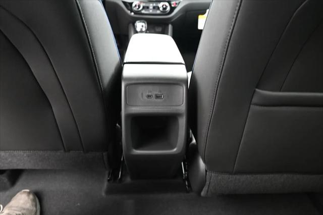 2026 Buick NV Sport Touring FWD