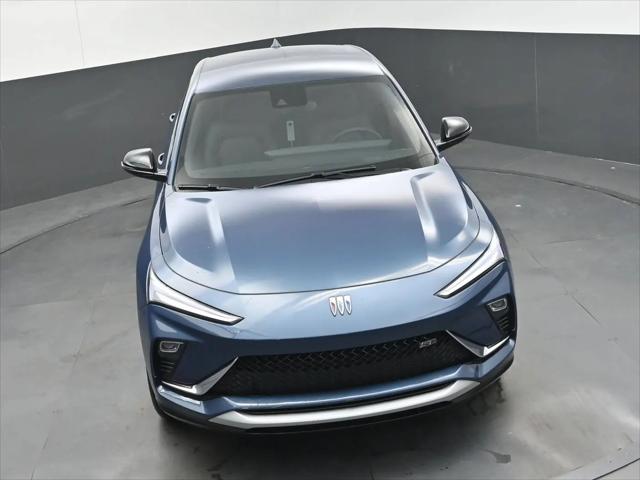 2026 Buick NV Sport Touring FWD