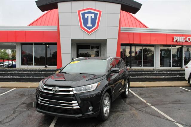 2019 Toyota Highlander Limited for sale in Taylor, MI