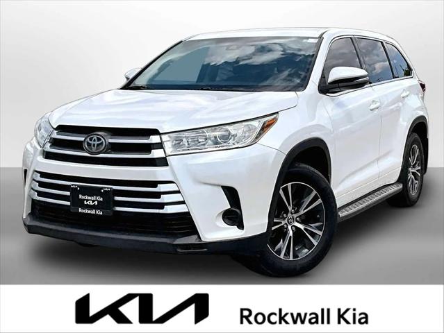 2018 Toyota Highlander LE for sale in Rockwall, TX