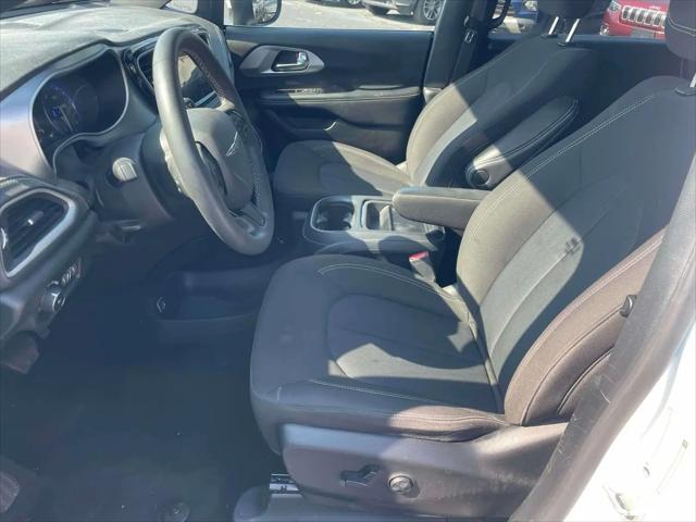2023 Chrysler Pacifica Touring