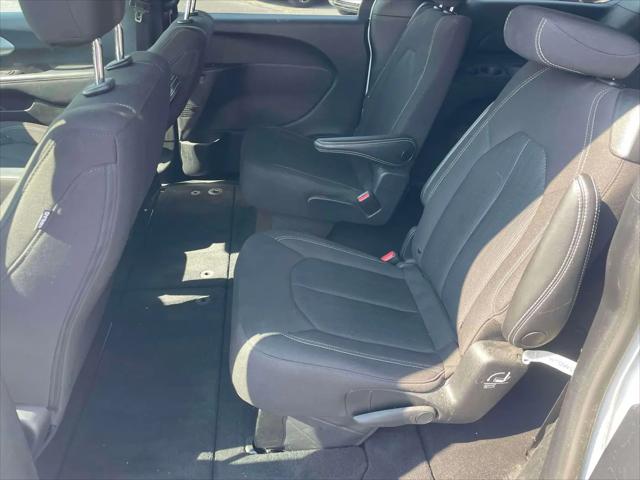 2023 Chrysler Pacifica Touring