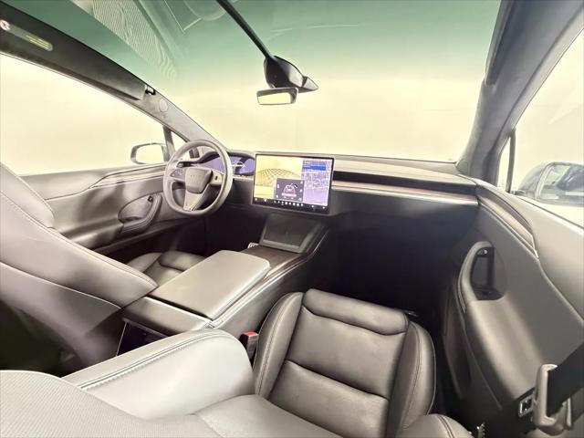 2024 Tesla Model X Long Range