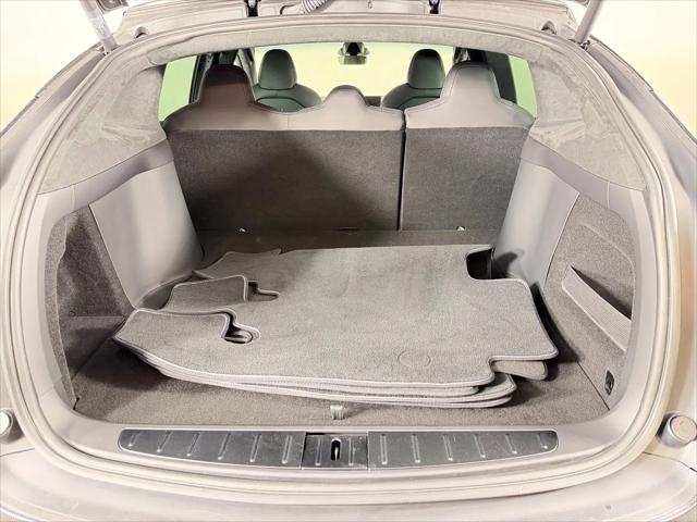 2024 Tesla Model X Long Range