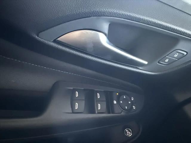 2026 Buick NV Sport Touring FWD