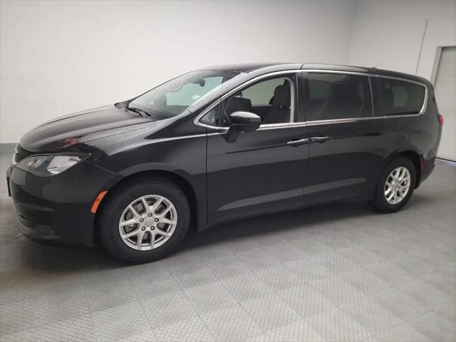 2017 Chrysler Pacifica Touring