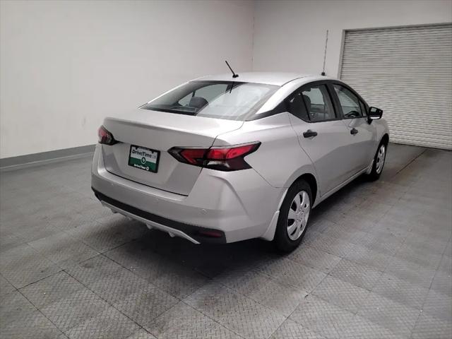 2021 Nissan Versa S Xtronic CVT