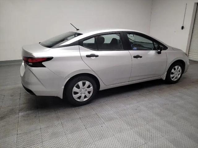 2021 Nissan Versa S Xtronic CVT