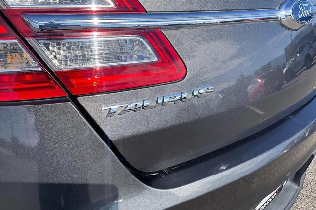 2015 Ford Taurus SEL