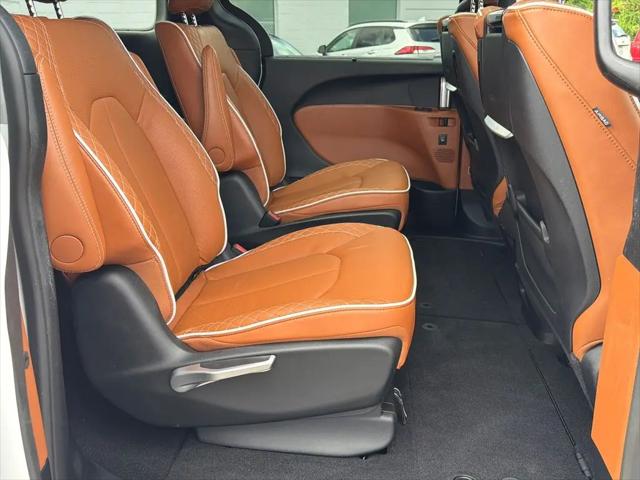 2024 Chrysler Pacifica Pinnacle AWD