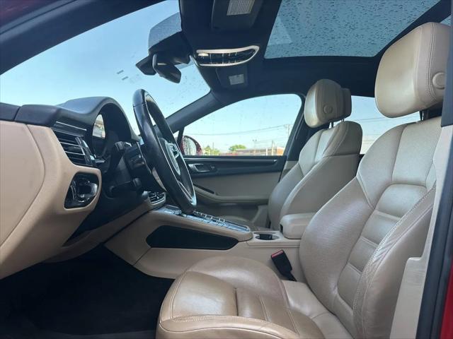 2019 Porsche Macan Macan