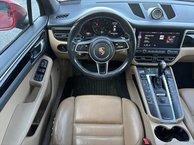 2019 Porsche Macan Macan