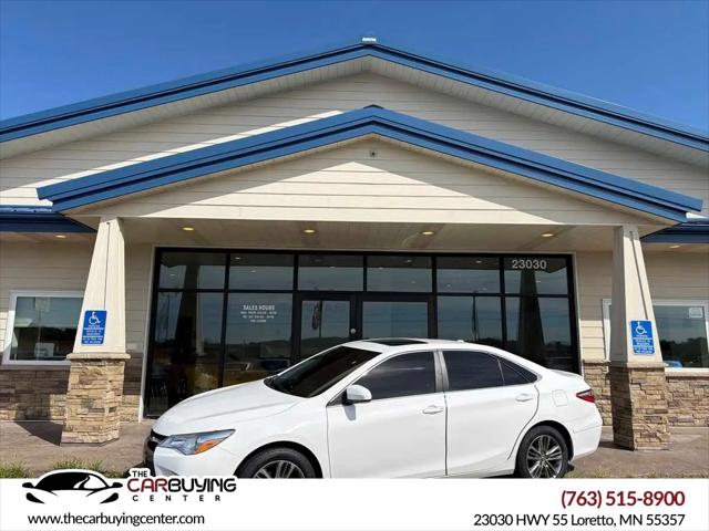 2016 Toyota Camry SE for sale in Loretto, MN