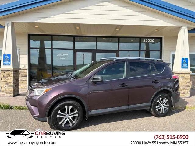 2018 Toyota RAV4 LE for sale in Loretto, MN